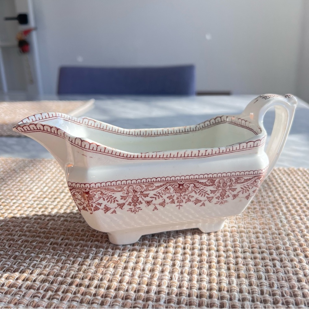 Vintage Floral Fine China Gravy Boat - Picture 1 of 7